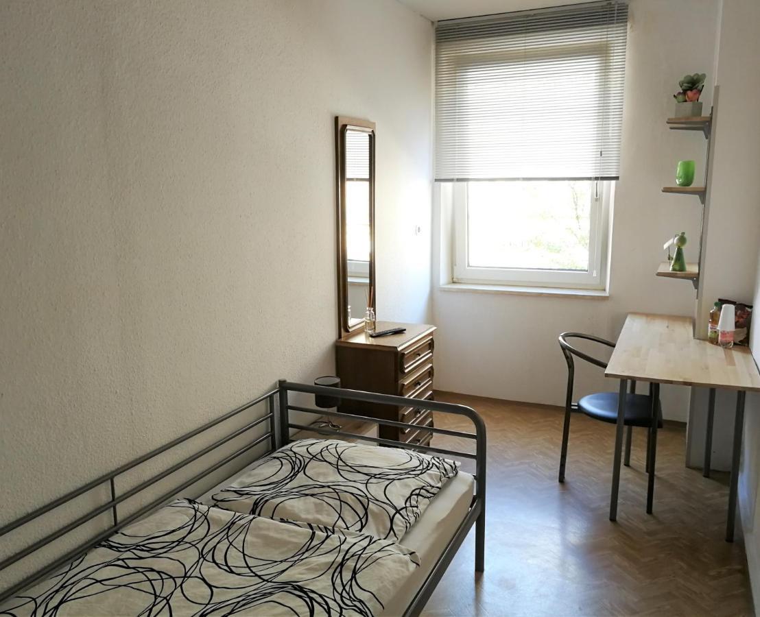 Privatzimmer Fuerth Zentrum 外观 照片